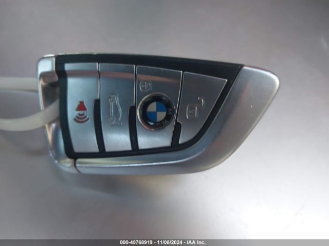 WBSDZ0C0XNCH18532 BMW M8 Cabriolet Competition