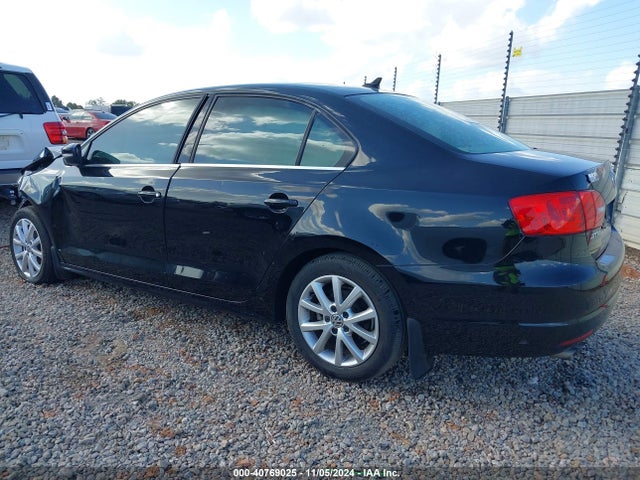 3VWD17AJ8EM321204 Volkswagen Jetta 1.8t Se