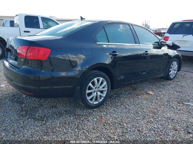 3VWD17AJ8EM321204 Volkswagen Jetta 1.8t Se