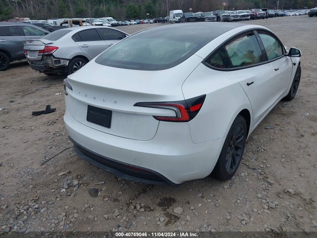 2024 TESLA MODEL 3 5YJ3E1EA6RF756128 Photo 3