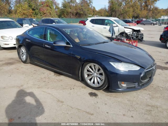 2013 TESLA MODEL S 5YJSA1CN3DFP08883
