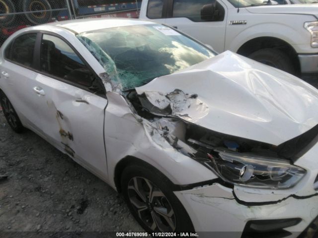 3KPF24AD0ME340131 KIA Forte Lxs
