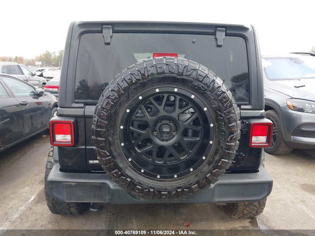 1C4HJXDG9MW518918 Jeep Wrangler Unlimited Sport Altitude 4x4