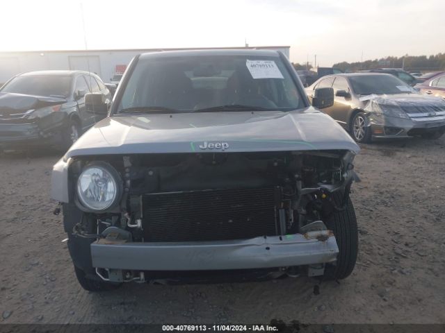1C4NJRFB0GD725858 Jeep Patriot High Altitude Edition