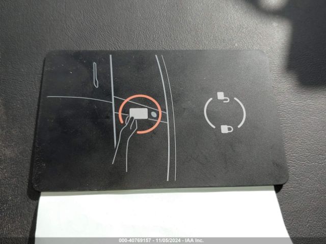 5YJ3E1EB2JF072982 Tesla Model 3 Long Range/performance