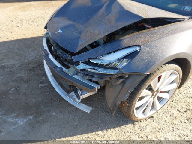 5YJ3E1EB2JF072982 Tesla Model 3 Long Range/performance