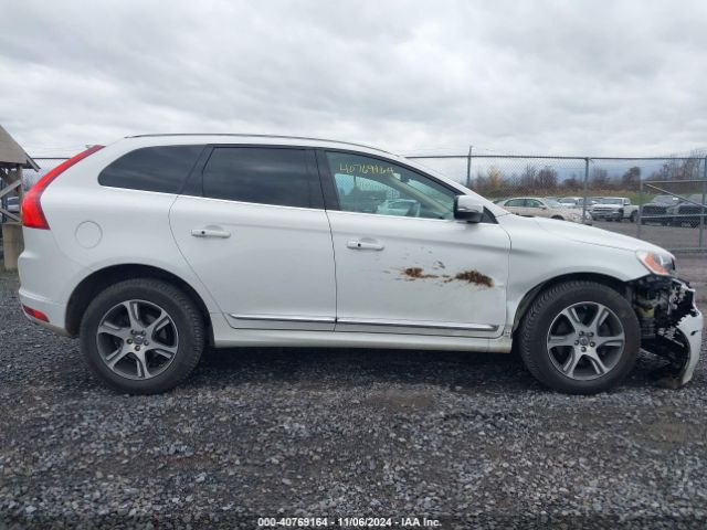YV4902DZXE2537981 Volvo Xc60 T6 R-design Platinum
