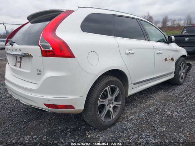 YV4902DZXE2537981 Volvo Xc60 T6 R-design Platinum