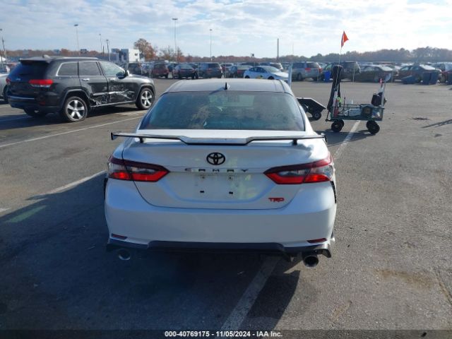 4T1KZ1AK5NU061165 Toyota CAMRY TRD