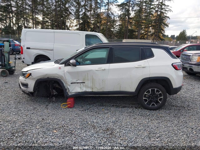3C4NJDDB6MT529323 Jeep Compass Trailhawk 4x4