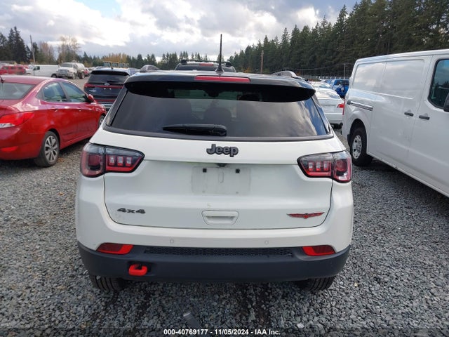 3C4NJDDB6MT529323 Jeep Compass Trailhawk 4x4
