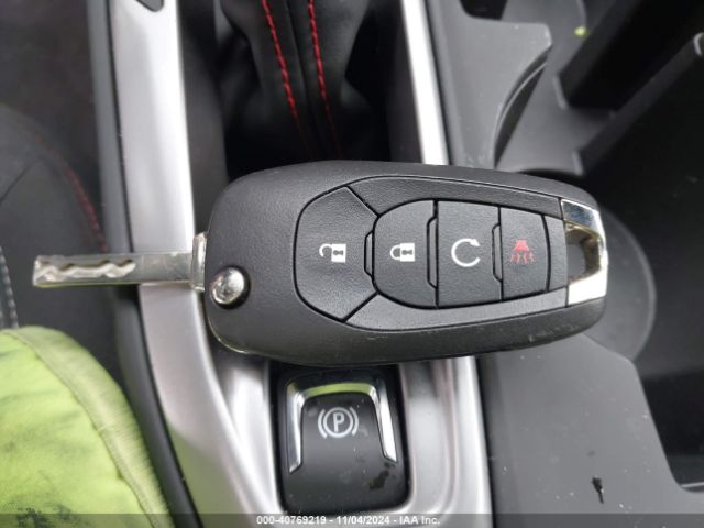 KL77LGE28RC225011 Chevrolet Trax Fwd 1rs