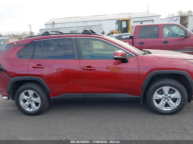 Toyota Rav4 Xle 2019 JTMP1RFV7KD506617 Image 13
