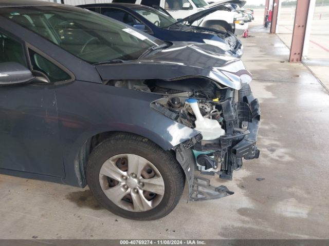 KNAFX4A65F5374578 KIA FORTE LX