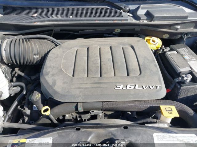 2C4RDGCGXJR360817 Dodge Grand Caravan Sxt