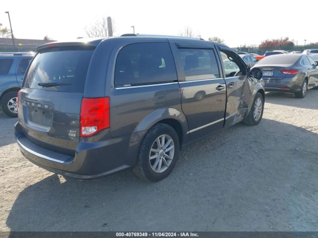 2C4RDGCGXJR360817 Dodge Grand Caravan Sxt