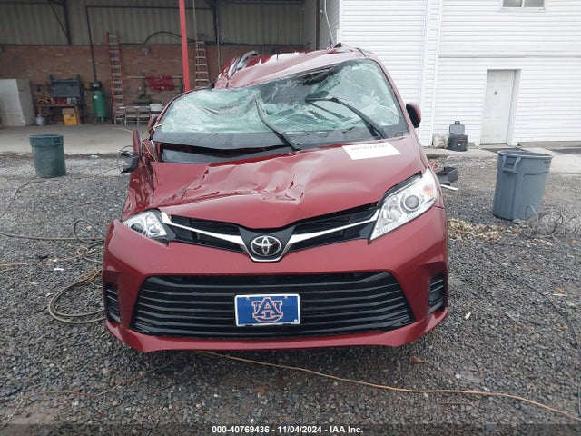 Toyota Sienna Le 7 Passenger 2019 5TDKZ3DC2KS012302 Image 11