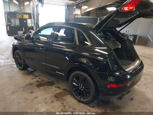 2018 AUDI Q3 WA1JCCFS8JR000938 Photo 2