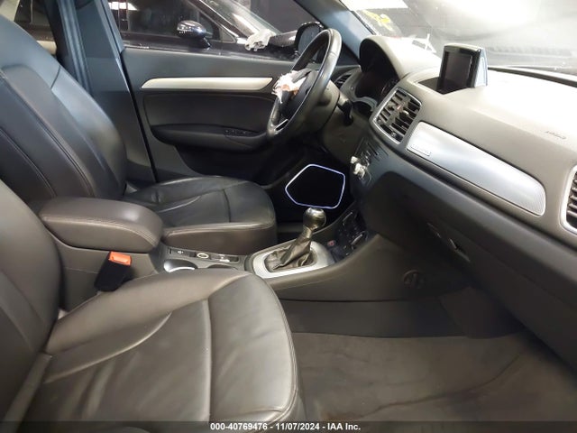 2018 AUDI Q3 WA1JCCFS8JR000938 Photo 4