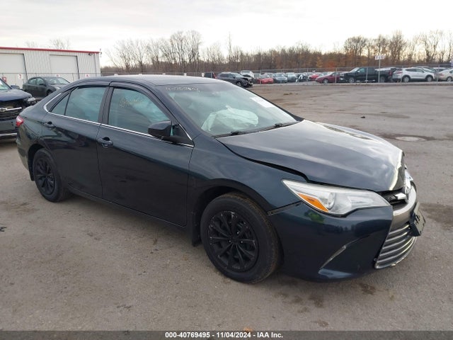 Toyota CAMRY LE 2016 4T4BF1FK3GR540064 Image 1