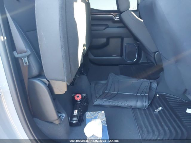 3GCPDKEK1RG181711 Chevrolet Silverado 1500 4wd  Short Bed Lt With 2fl