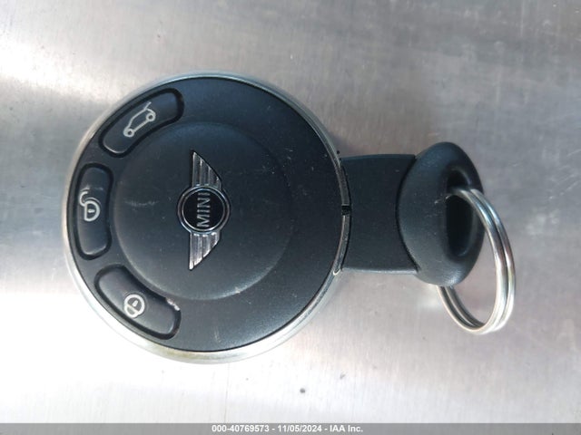 2011 MINI COOPER S COUNTRYMAN WMWZC3C55BWL80750 Photo 10