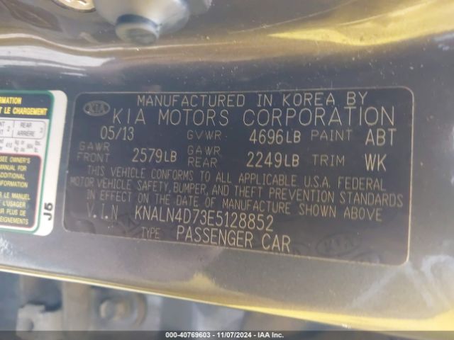 KNALN4D73E5128852 KIA Cadenza Premium
