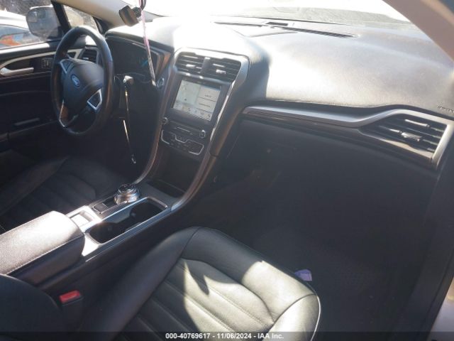 3FA6P0PU1HR129770 Ford Fusion Energi Se Luxury