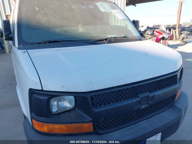 1GCWGAFF8H1117337 Chevrolet Express 2500 Work Van