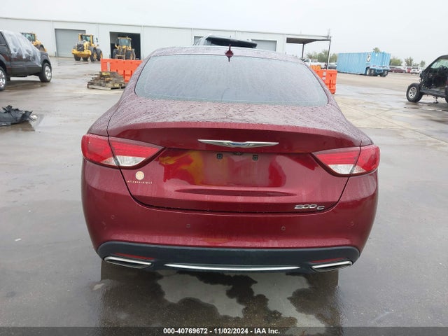 Chrysler 200 C 2015 1C3CCCCG1FN618457 Image 16