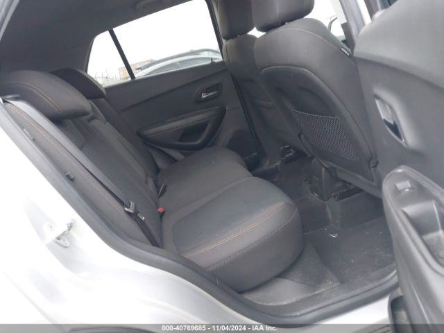KL7CJKSB3LB321766 Chevrolet Trax Fwd Ls