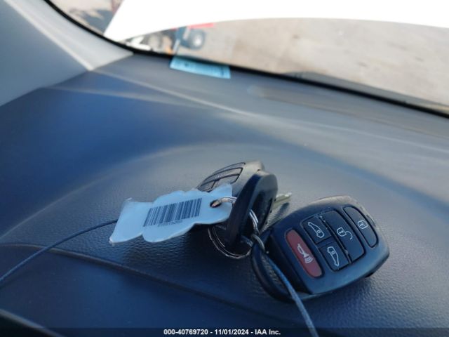 KNDMG4C79E6587817 KIA SEDONA LX