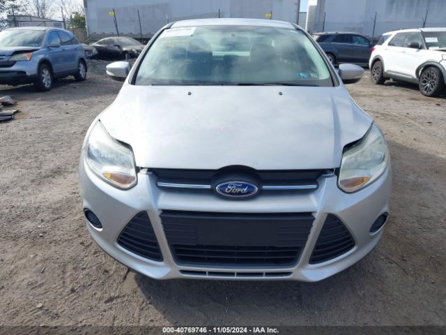 1FADP3F27EL215409 Ford FOCUS SE