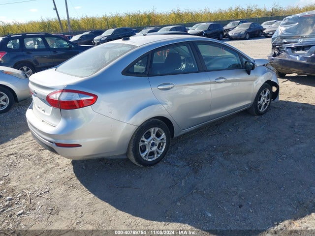 Ford FIESTA SE 2015 3FADP4BJ0FM198892 Image 4