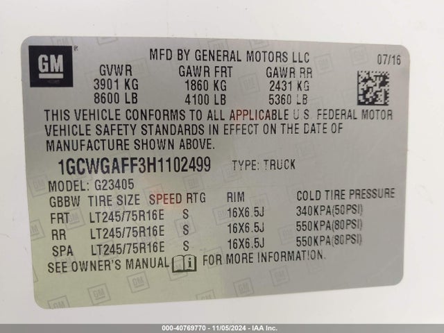 Chevrolet Express 2500 Work Van 2017 1GCWGAFF3H1102499 Image 9