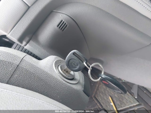 Chevrolet Traverse Ls 2017 1GNKRFED9HJ279376 Image 11