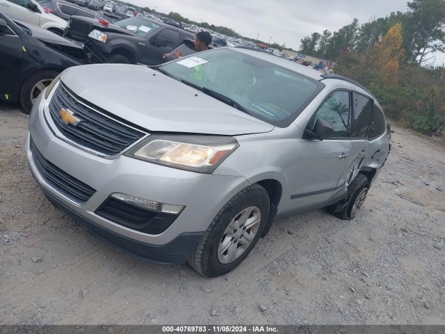Chevrolet Traverse Ls 2017 1GNKRFED9HJ279376 Image 2