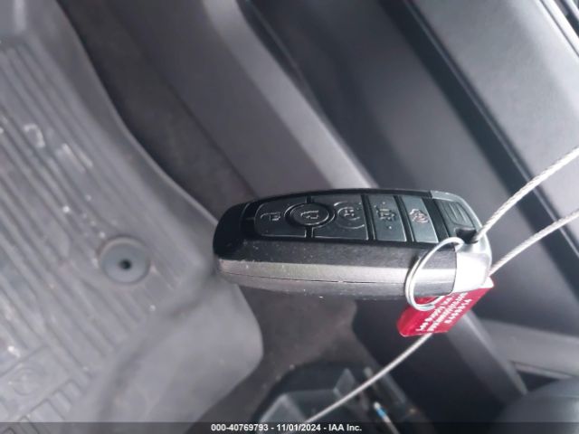 1FMJU1KT2KEA33041 Ford Expedition Limited