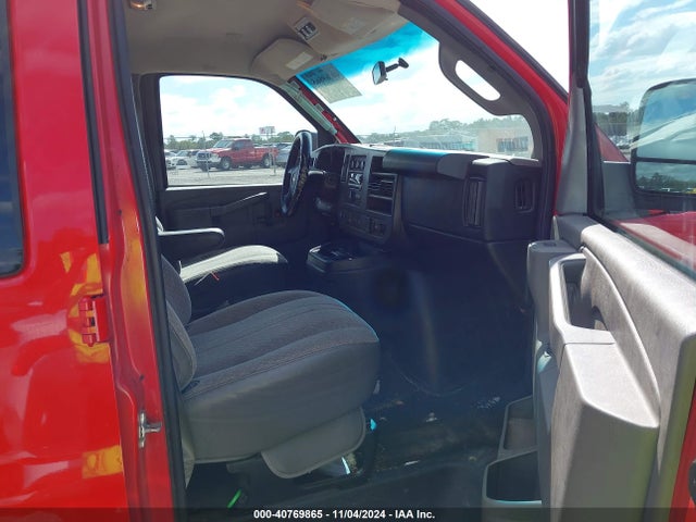 1GAZGPFG0G1158612 Chevrolet Express 3500 Lt
