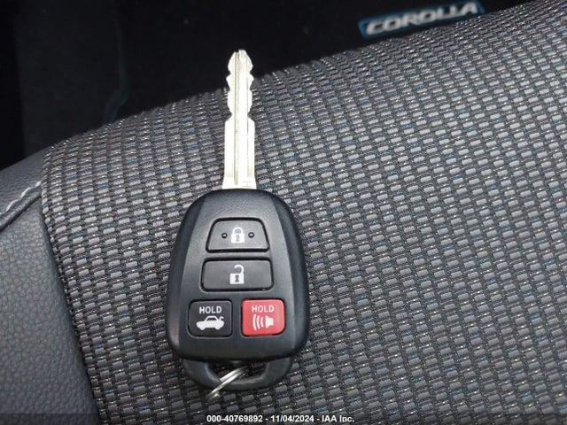 Toyota Corolla S Plus 2015 2T1BURHE9FC257870 Image 11