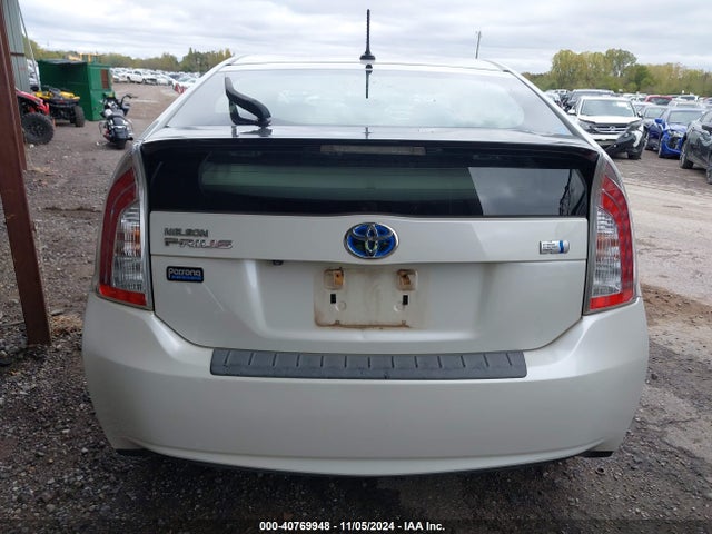 JTDKN3DU9F0399508 Toyota Prius Persona Series Special Edition