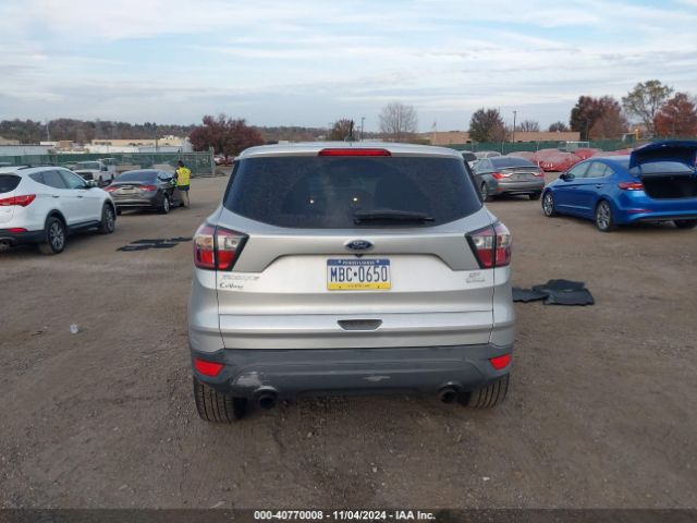 1FMCU0GD5HUA87114 Ford ESCAPE SE