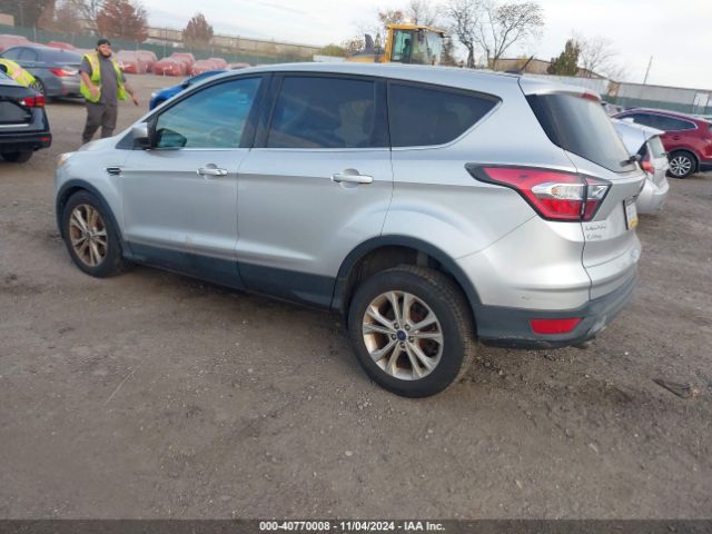 1FMCU0GD5HUA87114 Ford ESCAPE SE