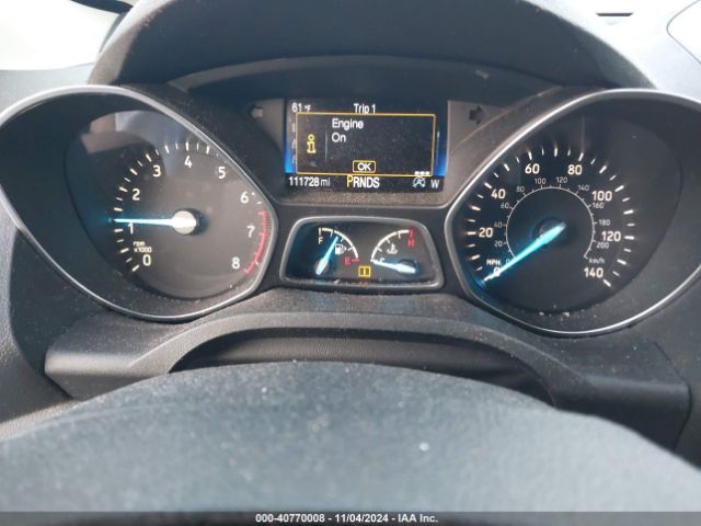 1FMCU0GD5HUA87114 Ford ESCAPE SE