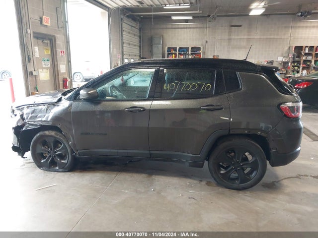 3C4NJCBB3KT815186 Jeep Compass Altitude Fwd