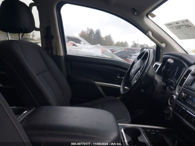1N6AA1E58KN502673 Nissan TITAN SV
