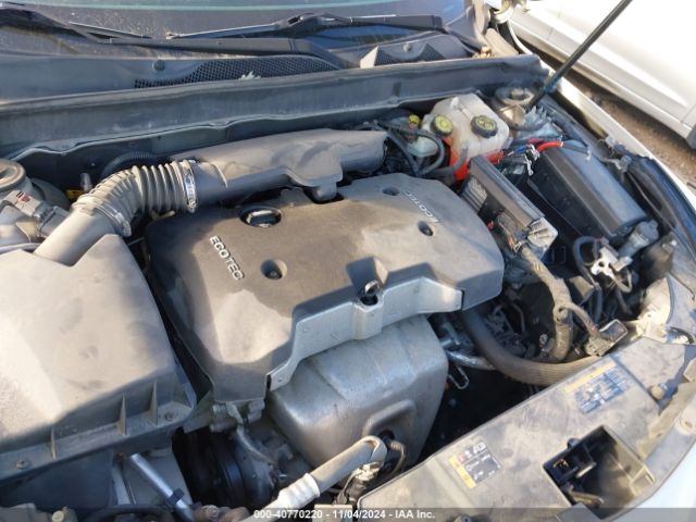 1G11D5SL3FF172616 Chevrolet MALIBU 2LT