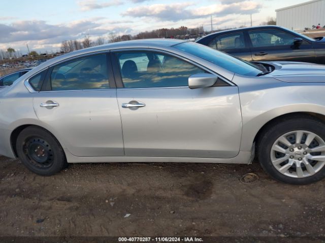 1N4AL3AP9HN347422 Nissan Altima 2.5 S