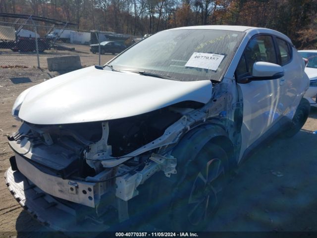 NMTKHMBX6MR126738 Toyota C-HR XLE