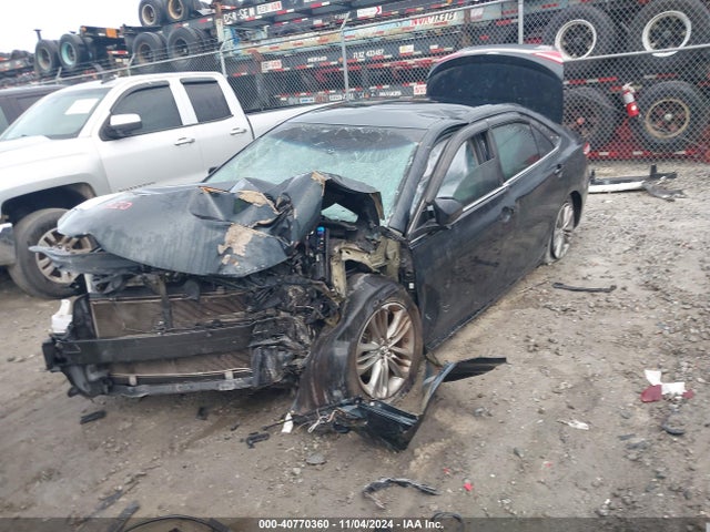 4T1BF1FK0HU386442 Toyota CAMRY SE